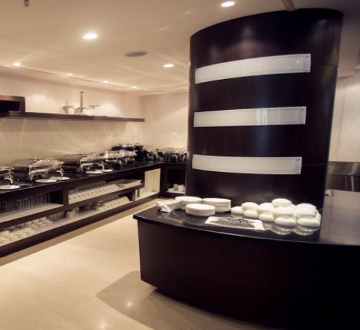 Royal Reve Hotel Hyderabad Exterior photo